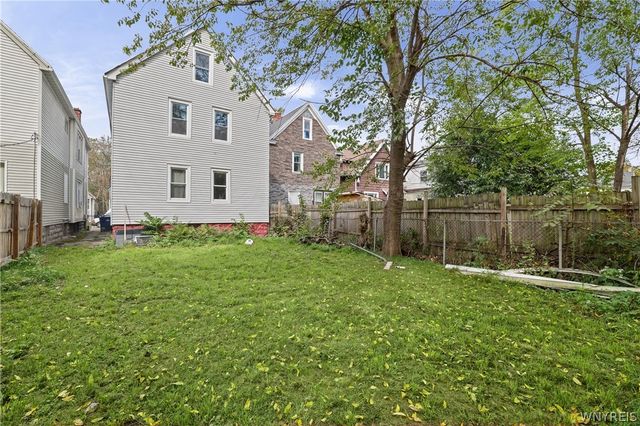 83 Wakefield Avenue, Buffalo, NY 14214