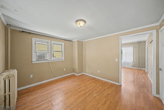 53 Brainard St, Phillipsburg Town, NJ 08865