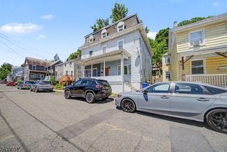 53 Brainard St, Phillipsburg Town, NJ 08865