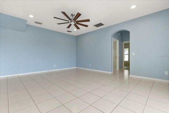 9005 PINEBREEZE DRIVE, Riverview, FL 33578