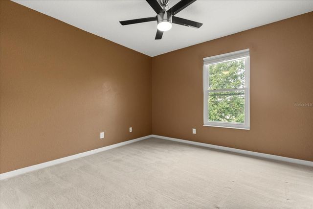 9005 PINEBREEZE DRIVE, Riverview, FL 33578