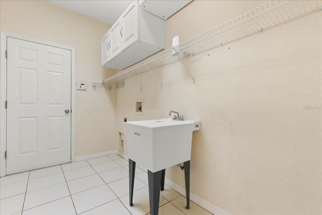 9005 PINEBREEZE DRIVE, Riverview, FL 33578