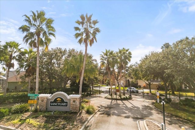 9005 PINEBREEZE DRIVE, Riverview, FL 33578