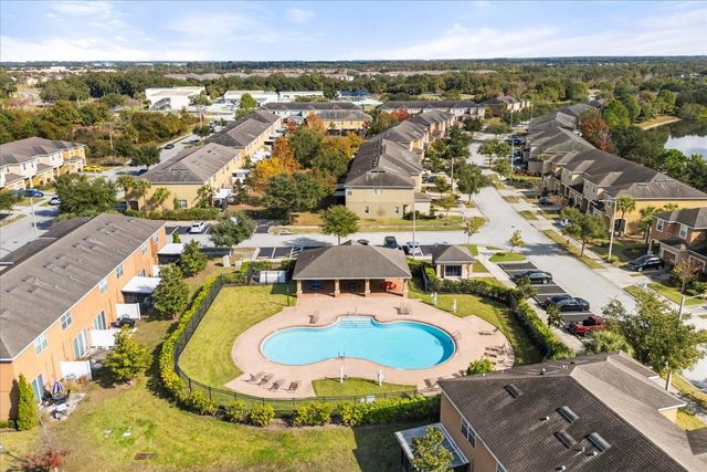 9005 PINEBREEZE DRIVE, Riverview, FL 33578