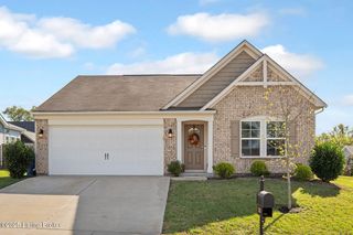 216 Masons View Ct, Shelbyville, KY 40065