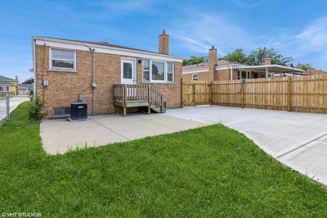 3671 Sarah Street, Franklin Park, IL 60131