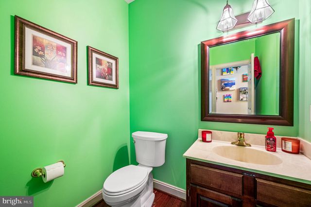 111 BROOKHOLLOW DR, Downingtown, PA 19335