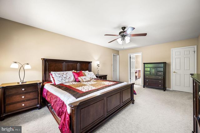 111 BROOKHOLLOW DR, Downingtown, PA 19335