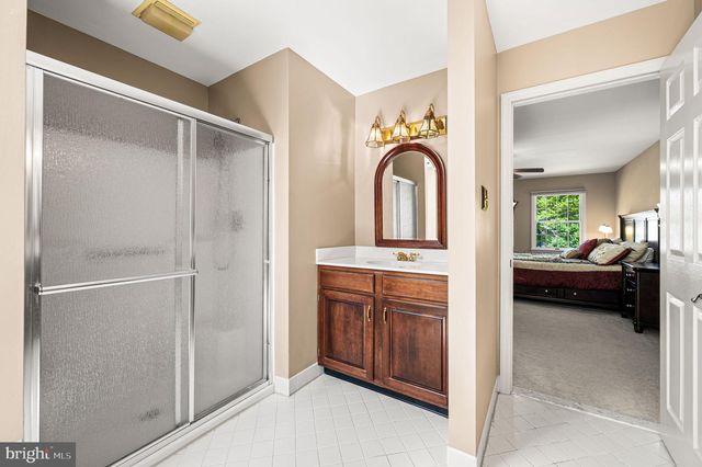111 BROOKHOLLOW DR, Downingtown, PA 19335