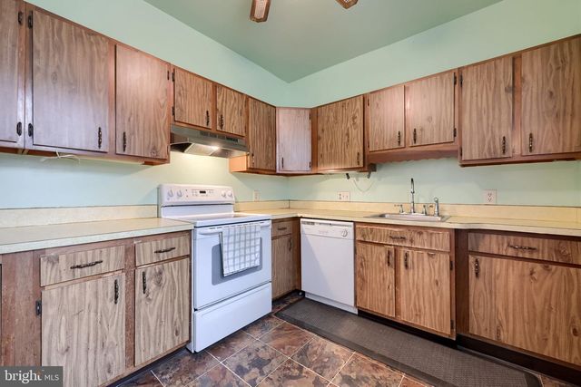 520 N 13TH ST, Reading, PA 19604