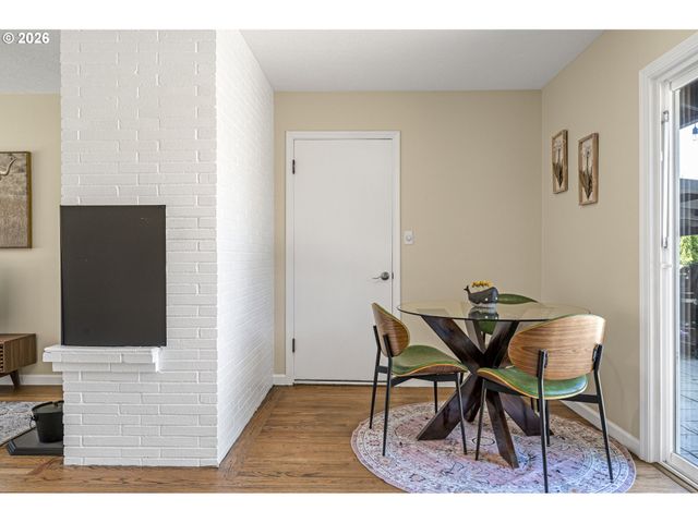 12865 Sw FAIRCREST St, Portland, OR 97225