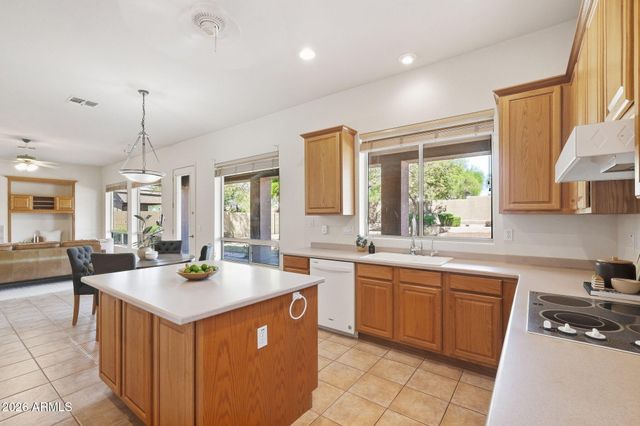 2944 W EASTMAN Drive, Anthem, AZ 85086
