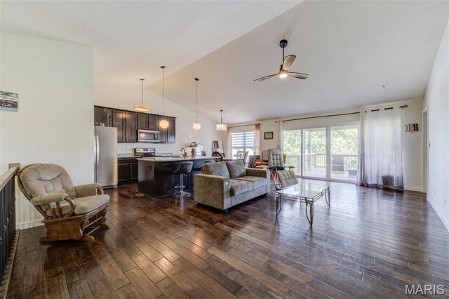 1223 Austin Drive, Herculaneum, MO 63048