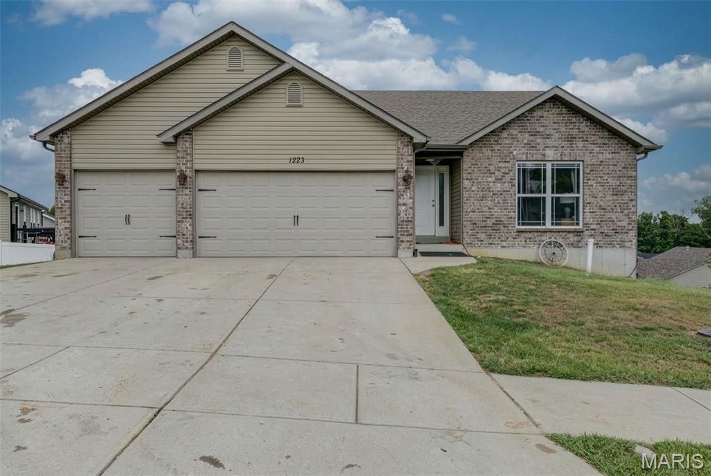 1223 Austin Drive, Herculaneum, MO 63048