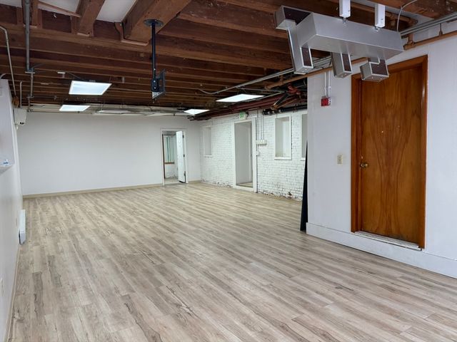 130 Lincoln Street B, Boston, MA 02111