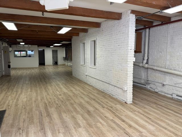 130 Lincoln Street B, Boston, MA 02111