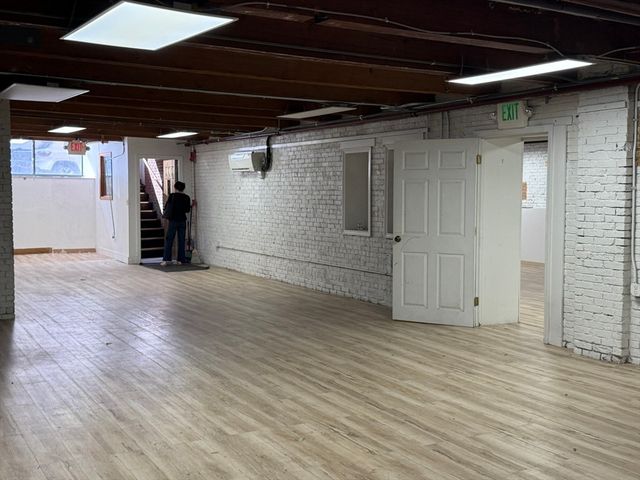 130 Lincoln Street B, Boston, MA 02111