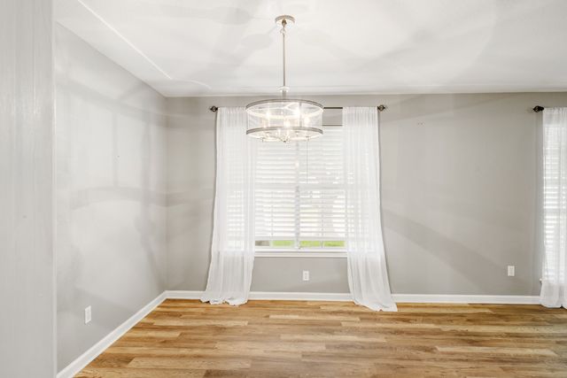 1804 W Cedar Elm Drive, Arlington, TX 76012