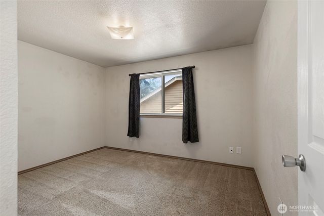 7337 E Patricia Street, Port Orchard, WA 98366