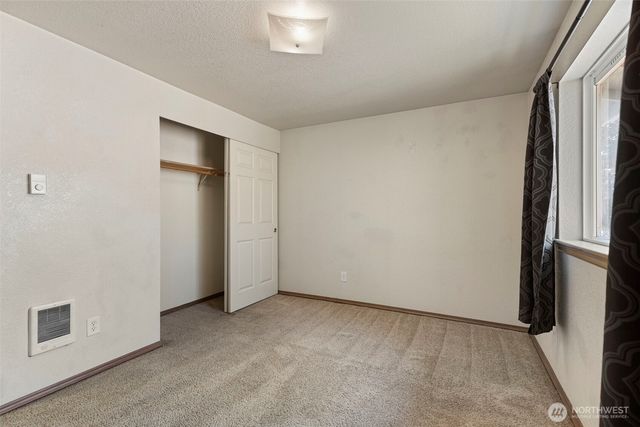 7337 E Patricia Street, Port Orchard, WA 98366