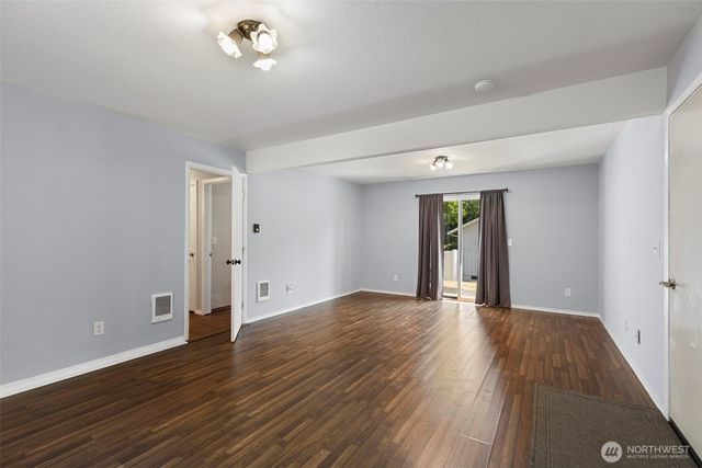 7337 E Patricia Street, Port Orchard, WA 98366