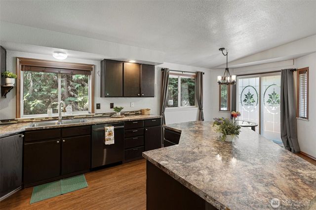 7337 E Patricia Street, Port Orchard, WA 98366