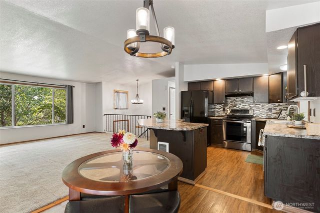 7337 E Patricia Street, Port Orchard, WA 98366