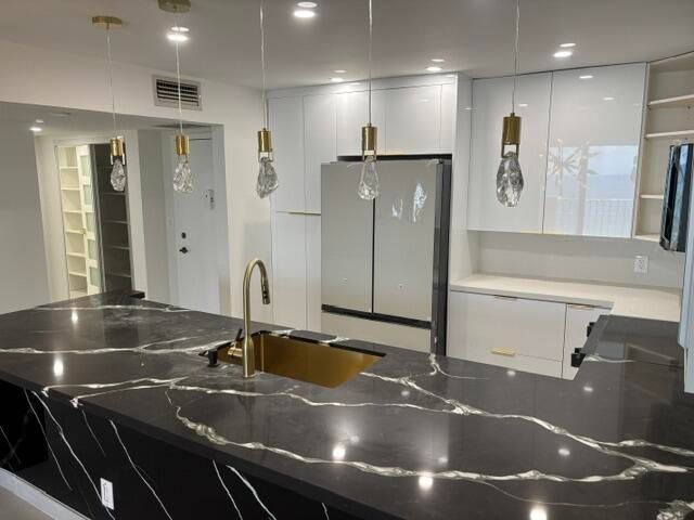 1865 S Ocean Drive, Hallandale Beach, FL 33009