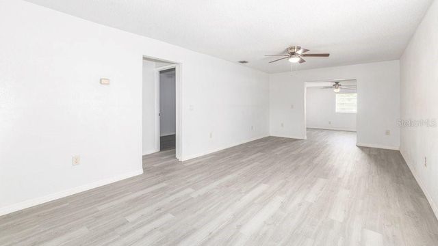 31128 LOCHMORE CIRCLE, Sorrento, FL 32776
