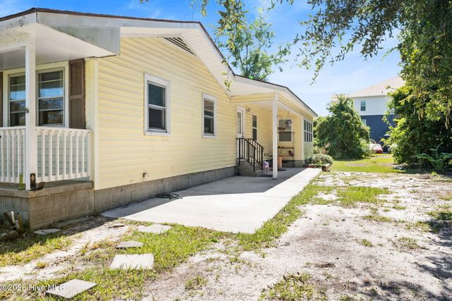 107 Loop Road, Leland, NC 28451