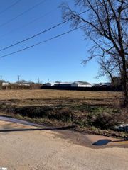 3 Lewis Street, Greenville, SC 29611