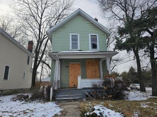 671 Kelton Avenue, Columbus, OH 43205