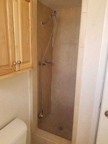 1521 Elmhurst #B Drive, El Paso, TX 79925