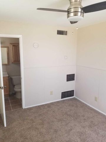 1521 Elmhurst #B Drive, El Paso, TX 79925