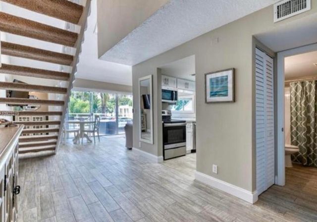 1605 S Us Highway 1 M2-202, Jupiter, FL 33477