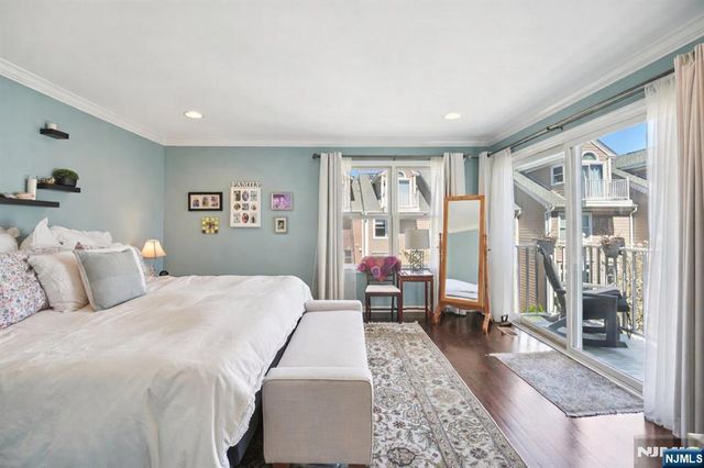 428 Newburgh Court 428, West New York, NJ 07093