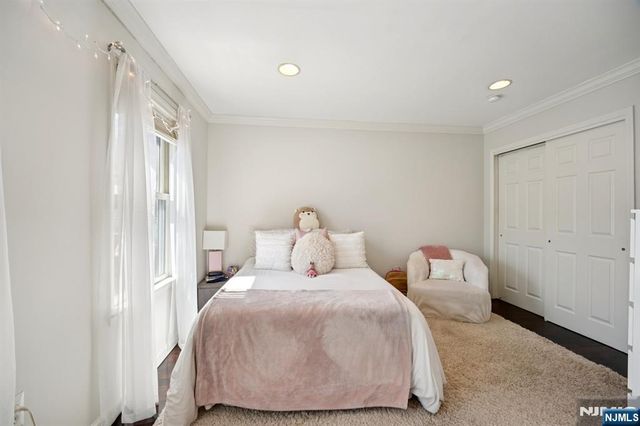 428 Newburgh Court 428, West New York, NJ 07093
