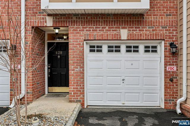 428 Newburgh Court 428, West New York, NJ 07093