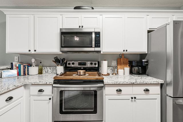 7995 Nalo Creek Loop, Pensacola, FL 32514