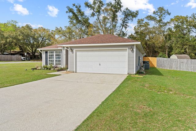 7995 Nalo Creek Loop, Pensacola, FL 32514