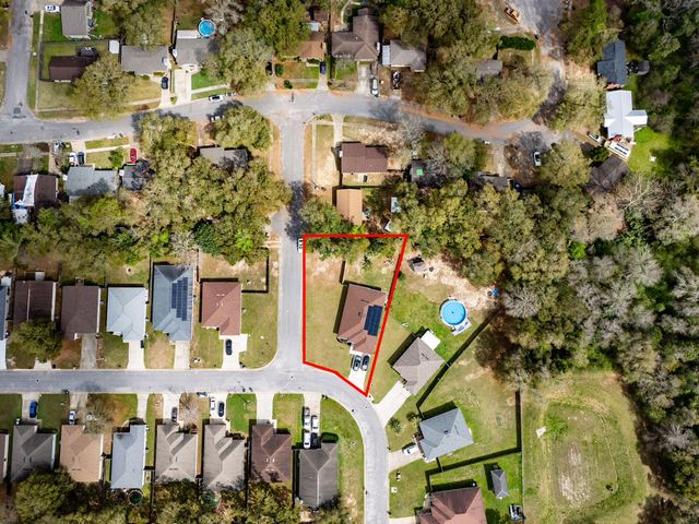 7995 Nalo Creek Loop, Pensacola, FL 32514