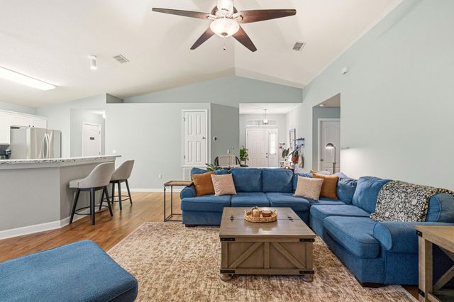 7995 Nalo Creek Loop, Pensacola, FL 32514