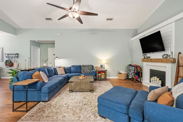 7995 Nalo Creek Loop, Pensacola, FL 32514