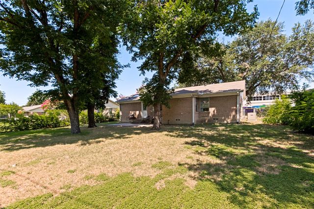 1713 P Avenue, Plano, TX 75074