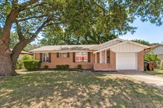 1713 P Avenue, Plano, TX 75074