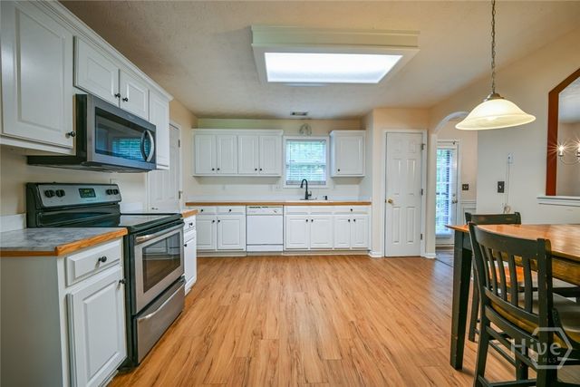 524 Greenfield Drive, Statham, GA 30666