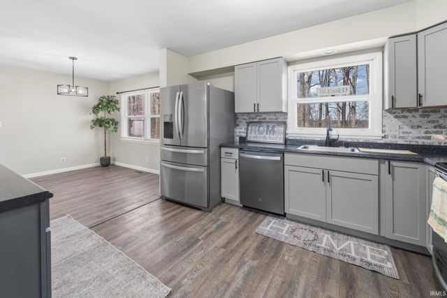 100 Foxwood Court, Lafayette, IN 47905