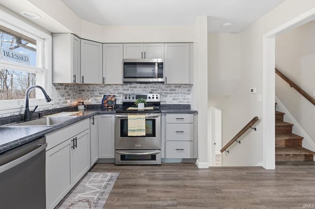 100 Foxwood Court, Lafayette, IN 47905