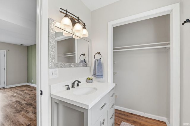 100 Foxwood Court, Lafayette, IN 47905