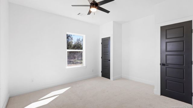 906 10th Street, Blanco, TX 78606